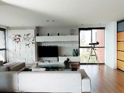 Apartamento de 2 alcobas en venta en El Poblado, Medellín, 180 m² · foto 4 de 20