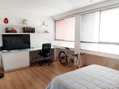 Apartamento de 2 alcobas en venta en El Poblado, Medellín, 180 m² · foto 9 de 20