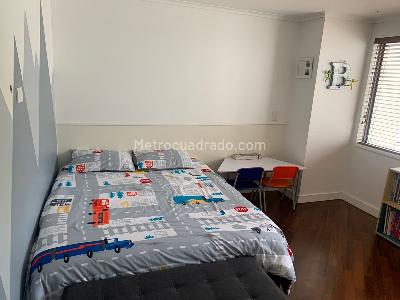 Apartamento de 3 alcobas en venta en El Poblado, Medellín, 180 m² · foto 10 de 13