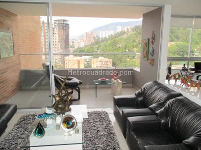 Apartamento de 2 alcobas en venta en El Poblado, Medellín, 116 m² · foto 2 de 13