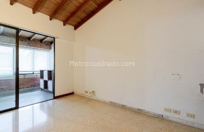 Casa de 3 alcobas en venta en El Poblado, Medellín, 195 m² · foto 8 de 15