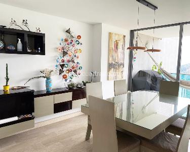 Apartamento de 3 alcobas en venta en El Poblado, Medellín, 212 m² · foto 7 de 13