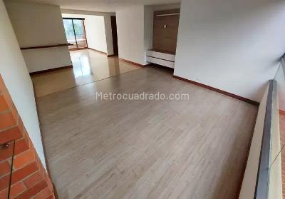 Apartamento en venta en El Poblado, Medellín · foto 7 de 14