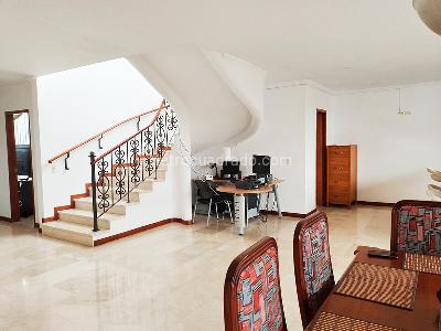 Apartamento de 4 alcobas en venta en El Poblado, Medellín, 400 m² · foto 3 de 20