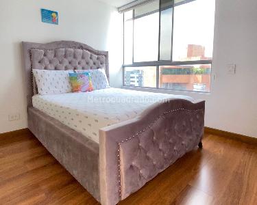 Apartamento de 3 alcobas en venta en El Poblado, Medellín, 137 m² · foto 14 de 17