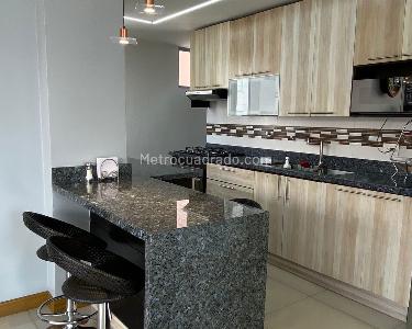 Apartamento de 3 alcobas en venta en El Poblado, Medellín, 137 m² · foto 4 de 17