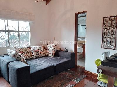 Casa de 5 alcobas en venta en El Poblado, Medellín, 400 m² · foto 6 de 19
