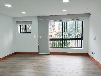 Casa de 3 alcobas en venta en El Poblado, Medellín, 243 m² · foto 10 de 14