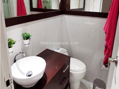 Apartamento en venta en El Poblado, Medellín · foto 12 de 12