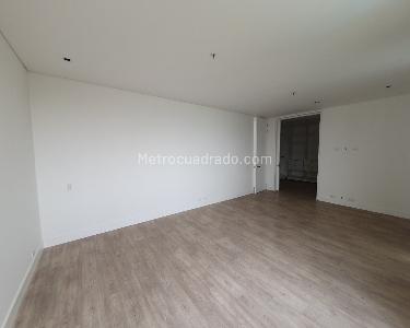 Apartamento en arriendo en El Poblado, Medellín · foto 10 de 17