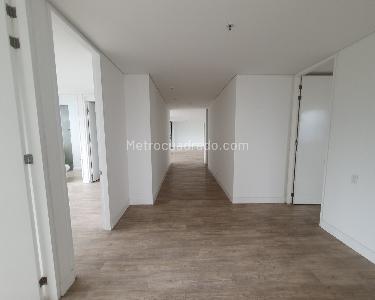 Apartamento en arriendo en El Poblado, Medellín · foto 12 de 17
