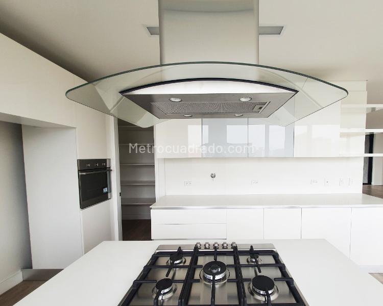 Spacious 3BR Apartment in El Poblado - 4