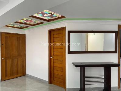 Apartamento de 5 alcobas en venta en El Poblado, Medellín, 284 m² · foto 10 de 18
