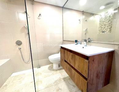Apartamento de 5 alcobas en venta en El Poblado, Medellín, 284 m² · foto 17 de 18
