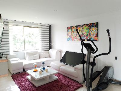 Casa de 4 alcobas en venta en El Poblado, Medellín, 536 m² · foto 10 de 20