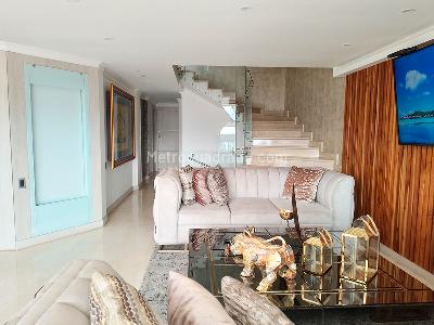 Casa de 4 alcobas en venta en El Poblado, Medellín, 536 m² · foto 3 de 20