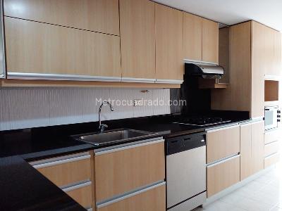 Casa de 4 alcobas en venta en Envigado, Envigado, 204 m² · foto 5 de 20
