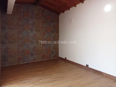 Casa de 4 alcobas en venta en Envigado, Envigado, 204 m² · foto 8 de 20