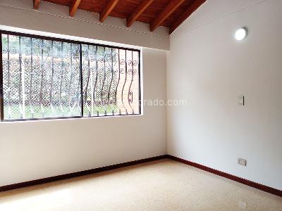 Casa de 4 alcobas en venta en Envigado, Envigado, 204 m² · foto 11 de 20