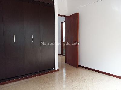 Casa de 4 alcobas en venta en Envigado, Envigado, 204 m² · foto 12 de 20