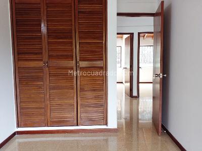 Casa de 4 alcobas en venta en Envigado, Envigado, 204 m² · foto 13 de 20