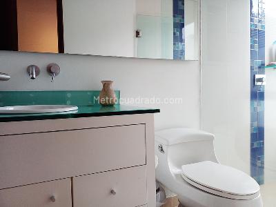 Casa de 3 alcobas en venta en Envigado, Envigado, 570 m² · foto 17 de 20