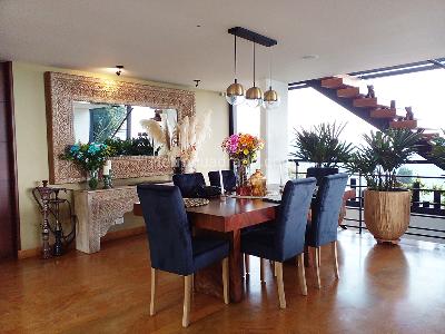 Casa de 3 alcobas en venta en Envigado, Envigado, 570 m² · foto 3 de 20