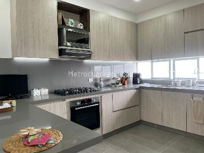 Apartamento en venta en Envigado, Envigado · foto 6 de 16