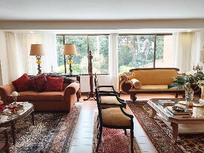 Casa de 3 alcobas en venta en El Poblado, Medellín, 280 m² · foto 3 de 20