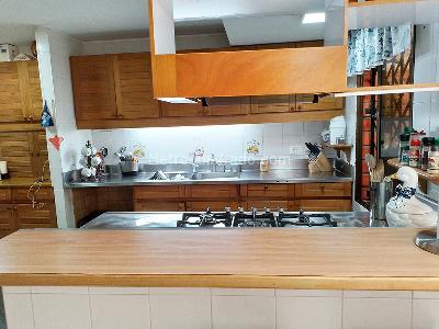 Casa de 3 alcobas en venta en El Poblado, Medellín, 280 m² · foto 8 de 20