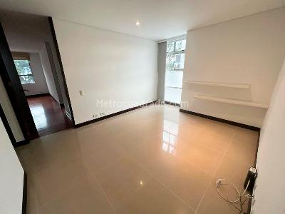 Apartamento de 3 alcobas en venta en El Poblado, Medellín, 223 m² · foto 7 de 15
