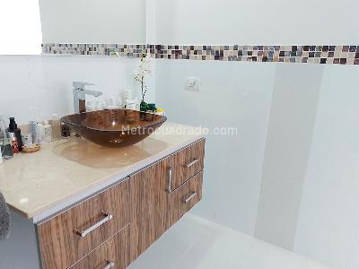 Apartamento en venta en El Poblado, Medellín · foto 19 de 20