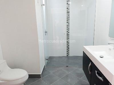 Apartamento en venta en El Poblado, Medellín · foto 20 de 20