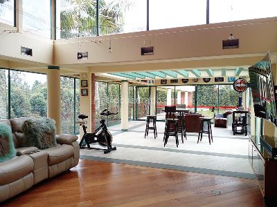 Casa de 4 alcobas en venta en Envigado, Envigado, 300 m² · foto 3 de 20