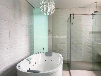 Casa de 4 alcobas en venta en Llanogrande, Rionegro, 410 m² · foto 13 de 18