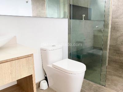 Casa de 4 alcobas en venta en Llanogrande, Rionegro, 410 m² · foto 15 de 18
