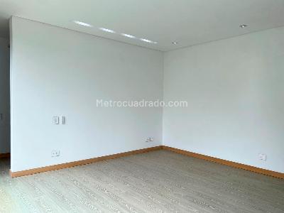 Casa de 4 alcobas en venta en Llanogrande, Rionegro, 410 m² · foto 8 de 18