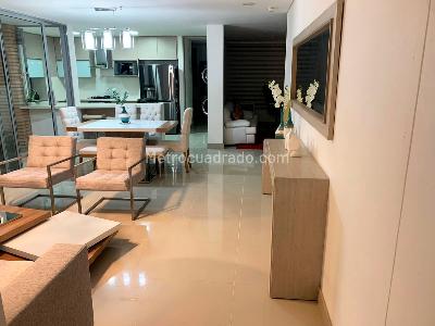 Apartamento de 3 alcobas en venta en La Florida, Medellín, 153 m² · foto 2 de 16