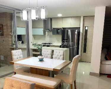 Apartamento de 3 alcobas en venta en La Florida, Medellín, 153 m² · foto 3 de 16