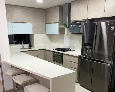 Apartamento de 3 alcobas en venta en La Florida, Medellín, 153 m² · foto 5 de 16