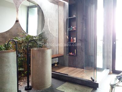 Casa de 3 alcobas en venta en Envigado, Envigado, 388 m² · foto 18 de 19