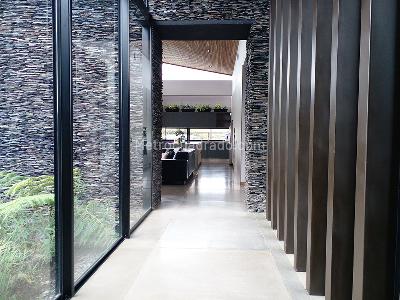 Casa de 3 alcobas en venta en Envigado, Envigado, 388 m² · foto 8 de 19