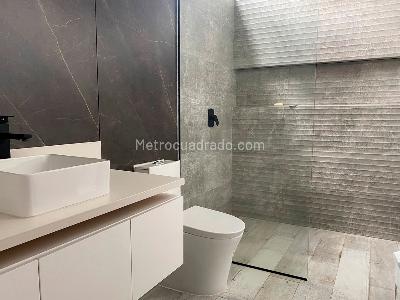 Casa de 5 alcobas en venta en Llanogrande, Rionegro, 800 m² · foto 14 de 18