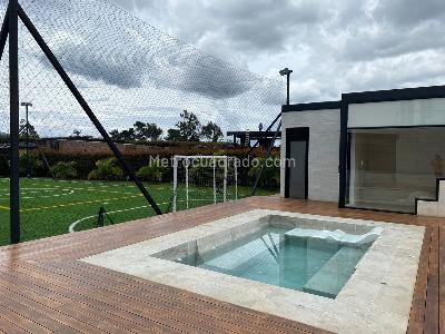Casa de 5 alcobas en venta en Llanogrande, Rionegro, 800 m² · foto 18 de 18