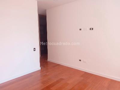 Apartamento de 3 alcobas en venta en El Poblado, Medellín, 205 m² · foto 13 de 17
