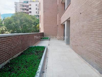 Apartamento de 3 alcobas en venta en El Poblado, Medellín, 205 m² · foto 17 de 17