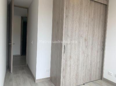 Apartamento de 3 alcobas en venta en Envigado, Envigado, 207 m² · foto 10 de 17