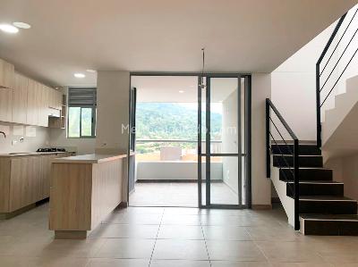 Apartamento de 3 alcobas en venta en Envigado, Envigado, 207 m² · foto 2 de 17
