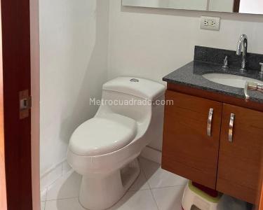 Apartamento de 3 alcobas en venta en El Poblado, Medellín, 154 m² · foto 14 de 17