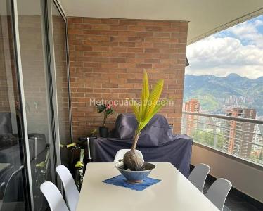 Apartamento de 3 alcobas en venta en El Poblado, Medellín, 154 m² · foto 17 de 17